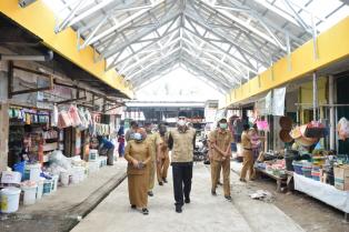 Bupati Mura Tinjau Langsung Pembangunan Pasar B Srikaton